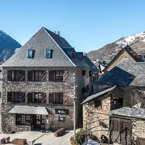 2* Hotel Snoe Mont Romies